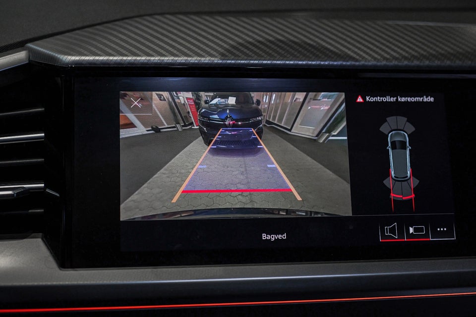 Audi Q4 e-tron 40 Advanced 5d