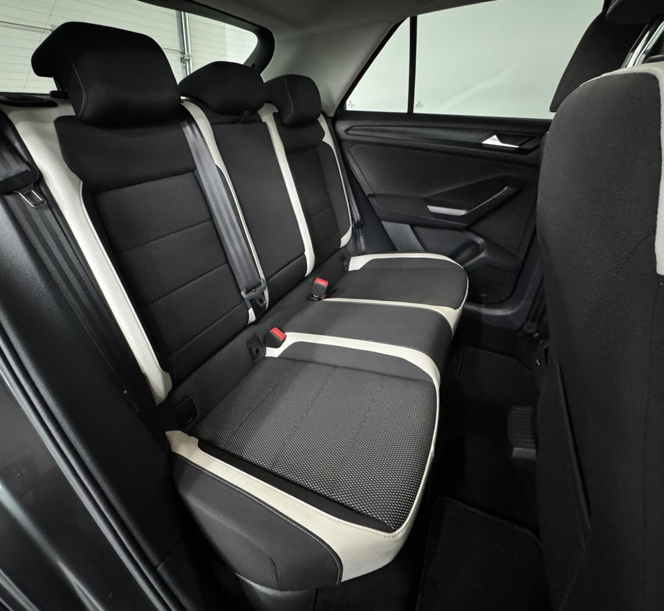 VW T-Roc 1,5 TSi 150 Sport DSG 5d