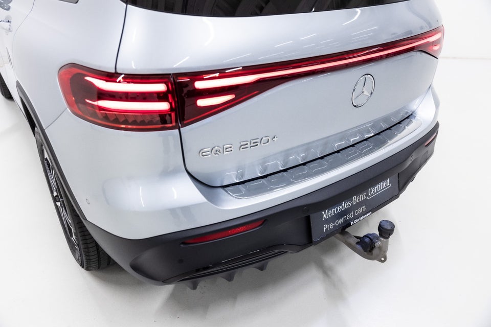 Mercedes EQB250+ AMG Advance Plus 5d