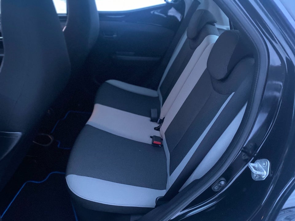 Toyota Aygo 1,0 VVT-i x-clusiv 5d