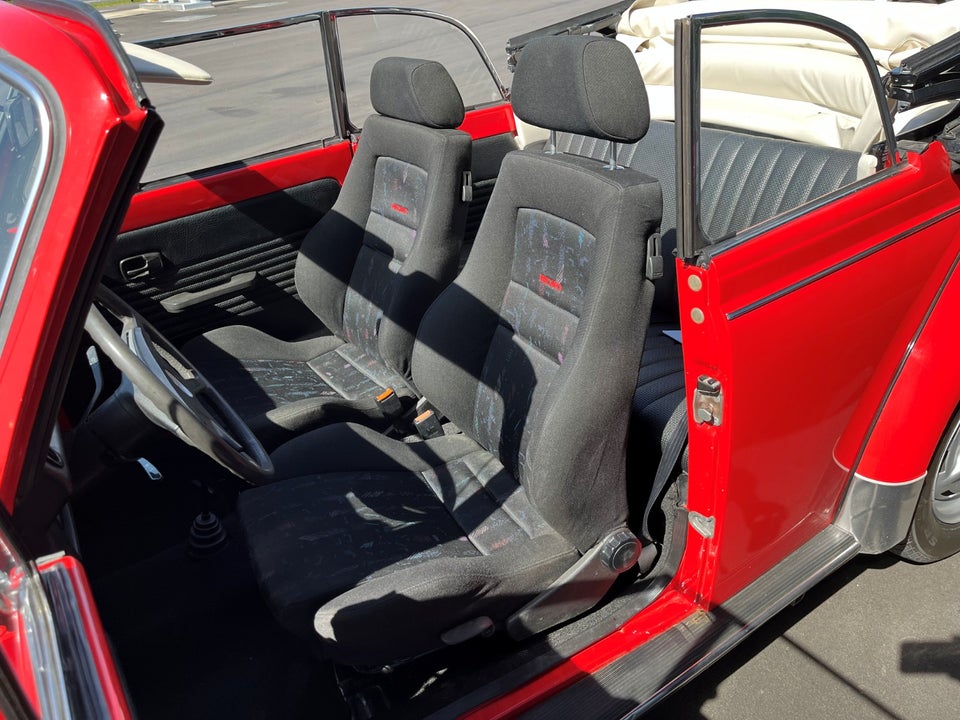 VW 1303 1,6 Cabriolet 2d