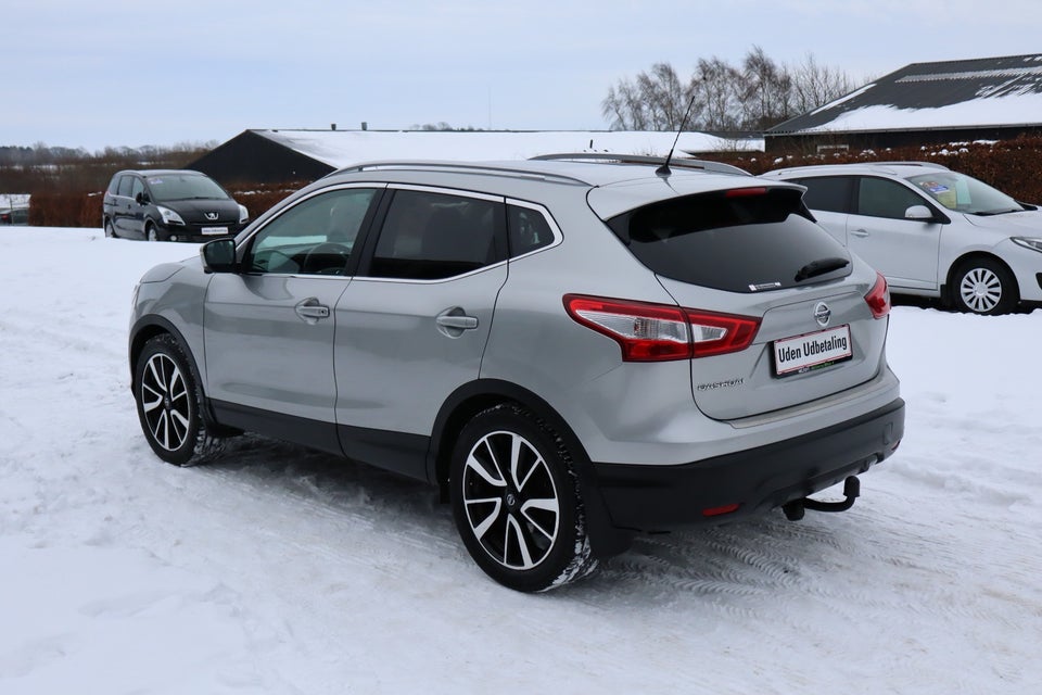 Nissan Qashqai 1,2 Dig-T 115 Tekna 5d