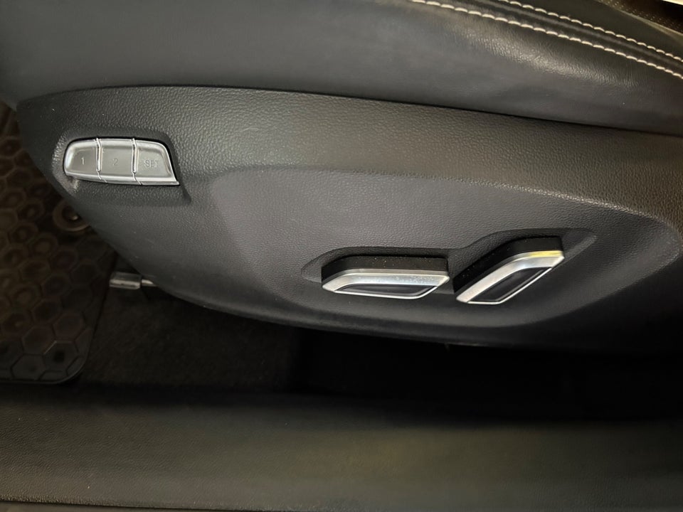 MG Marvel R Luxury 5d