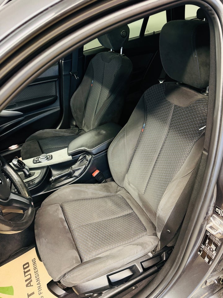 BMW 320d 2,0 Touring aut. 5d