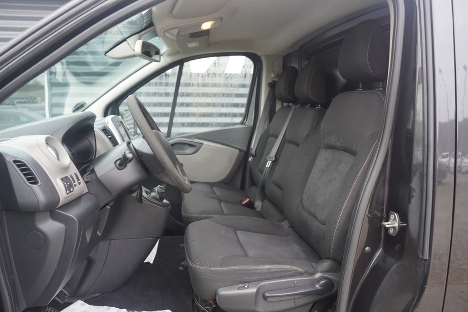 Renault Trafic T29 1,6 dCi 115 L2H1