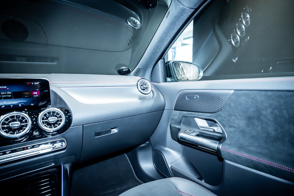 Mercedes EQA250+ AMG Advance 5d