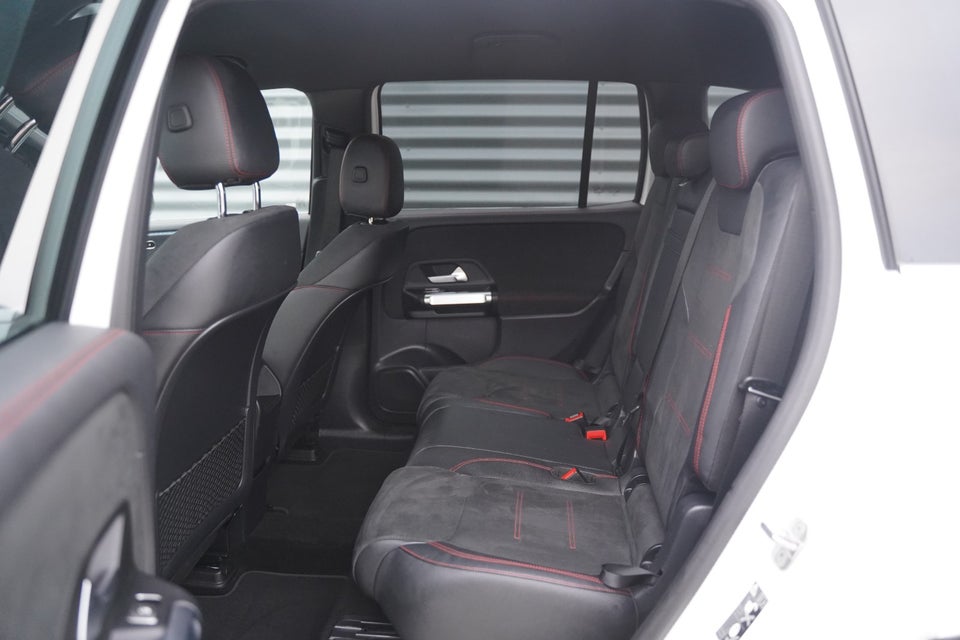 Mercedes EQB250+ AMG Line 5d