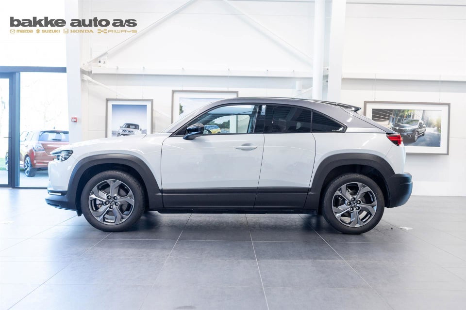 Mazda MX-30 e-SkyActiv Cosmo 5d