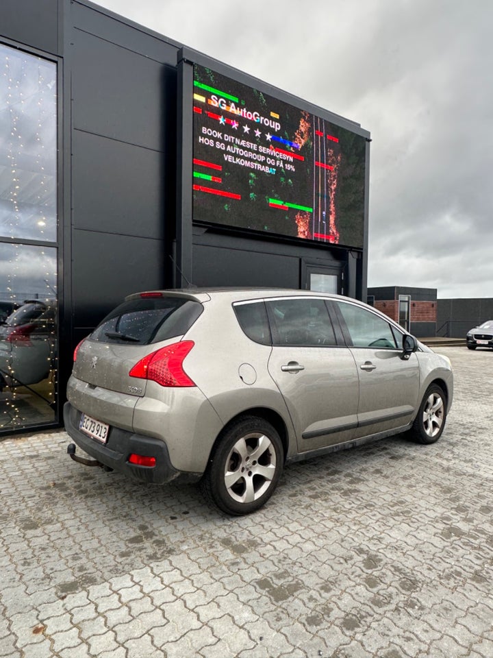 Peugeot 3008 1,6 HDi 110 Premium 5d