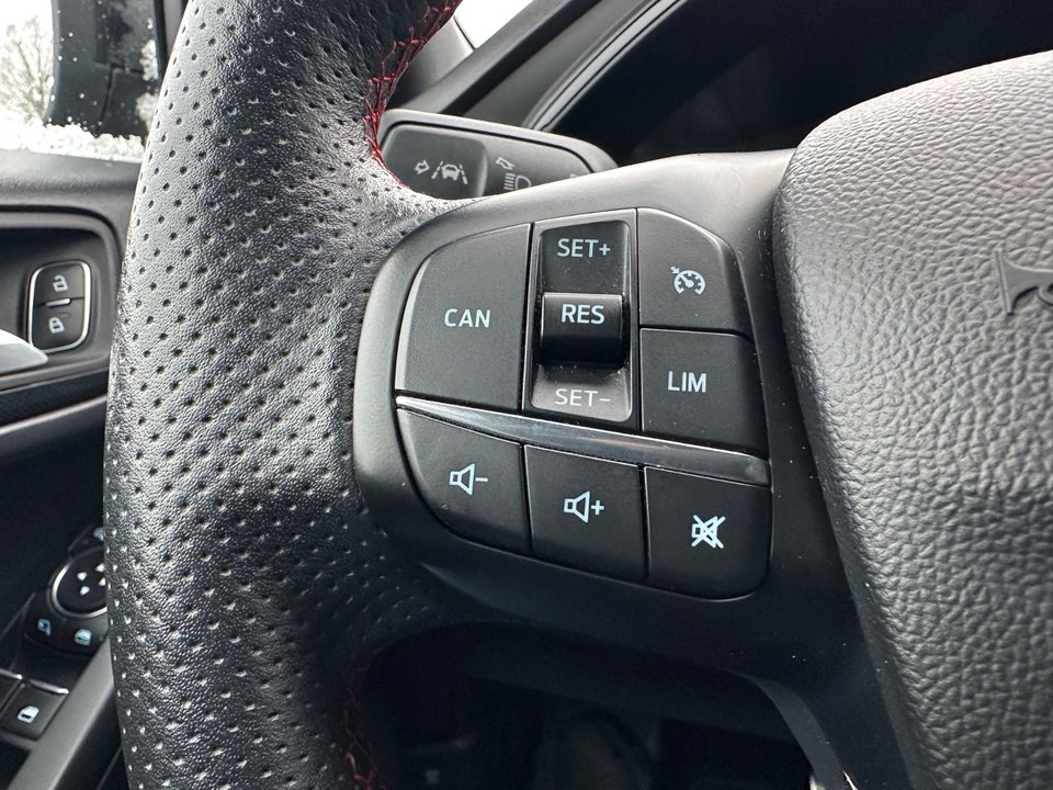 Ford Focus 1,5 EcoBlue ST-Line stc. Van 5d