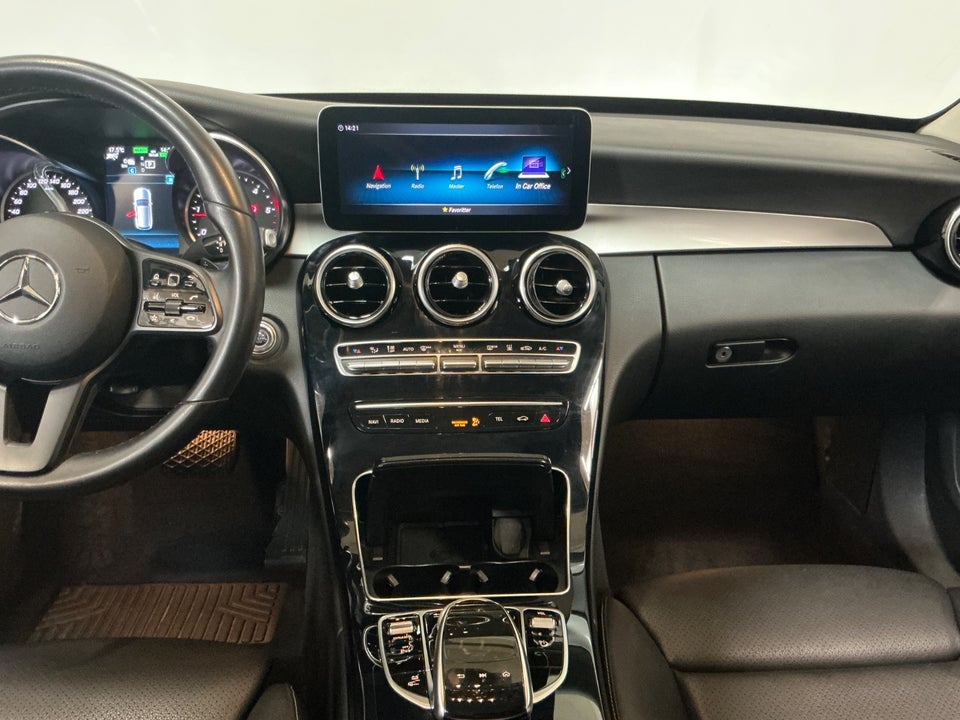 Mercedes C300 de 2,0 Avantgarde stc. aut. 5d