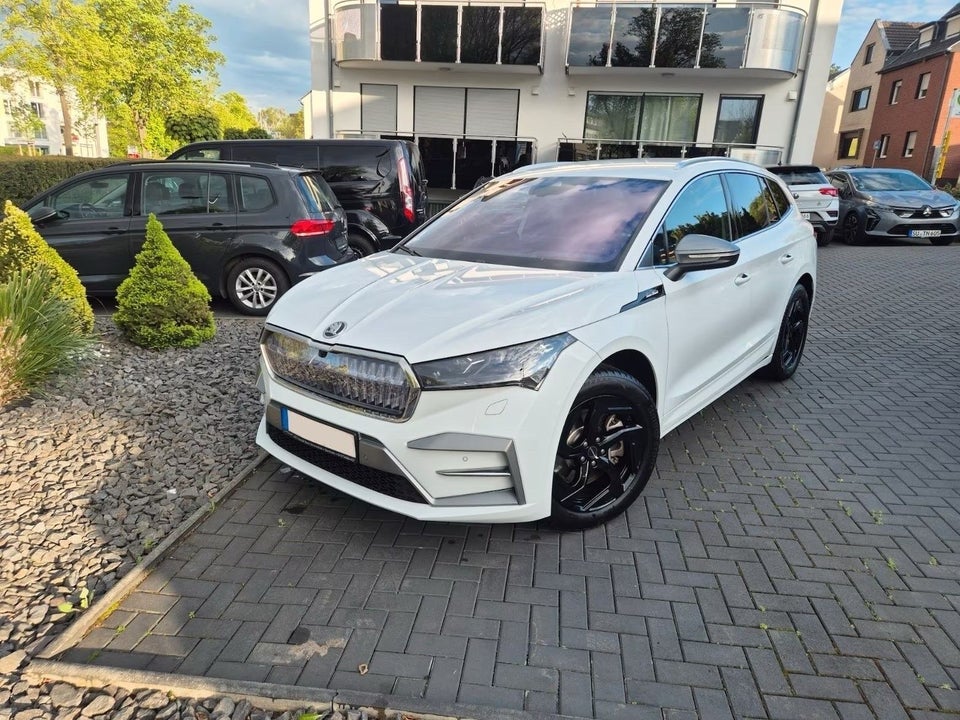 Skoda Enyaq 85 iV Laurin & Klement 5d