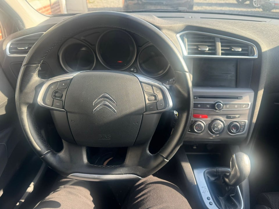 Citroën C4 1,6 BlueHDi 120 Feel Complet EAT6 5d