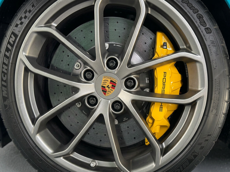 Porsche 718 Spyder 4,0  2d