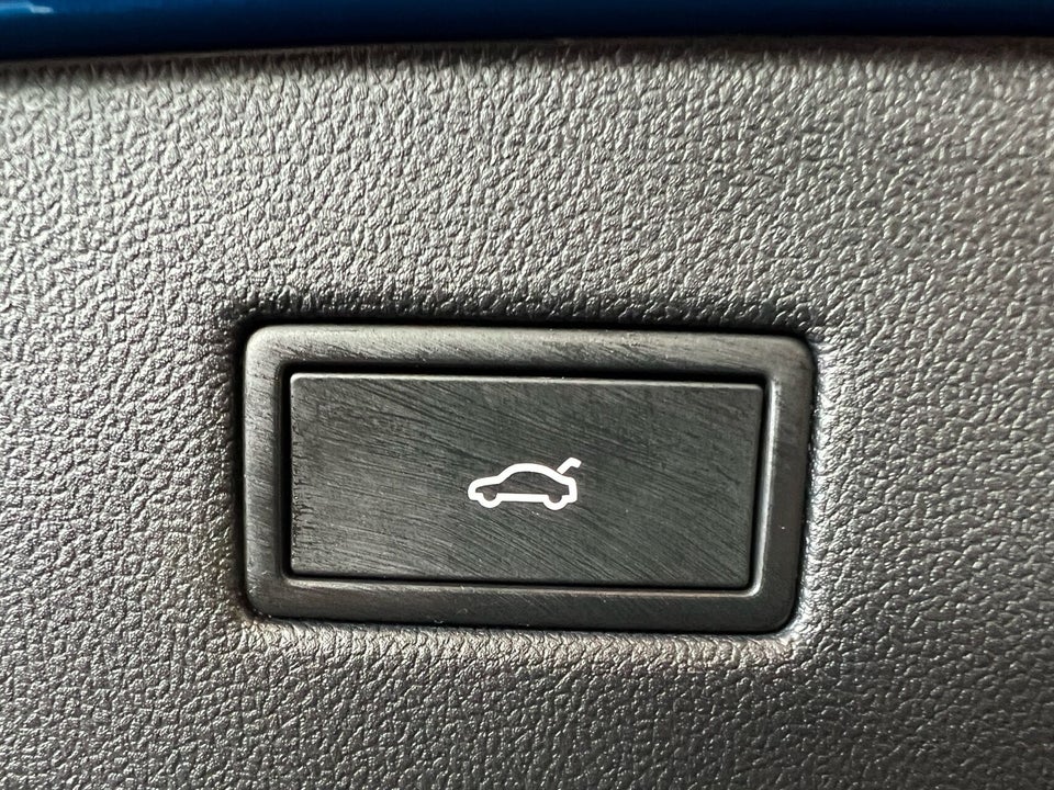 Ford Capri 77 Select Extended Range 5d