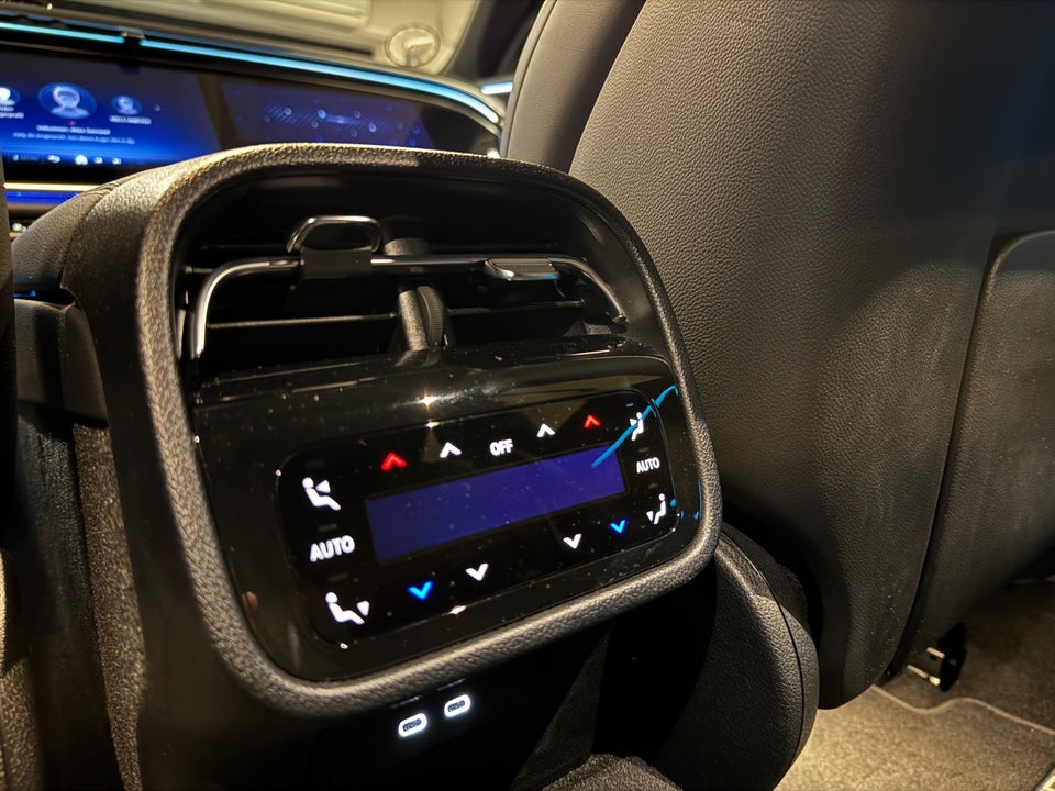 Mercedes E300 e 2,0 AMG Line stc. aut. 5d