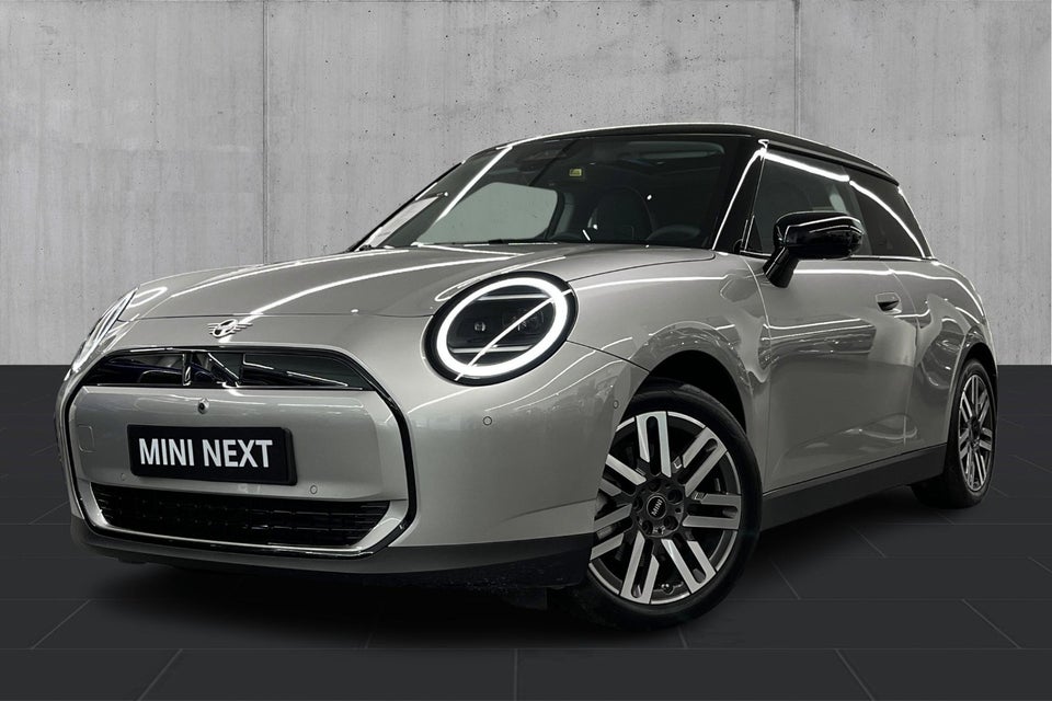 MINI Cooper E Classic Trim L 3d