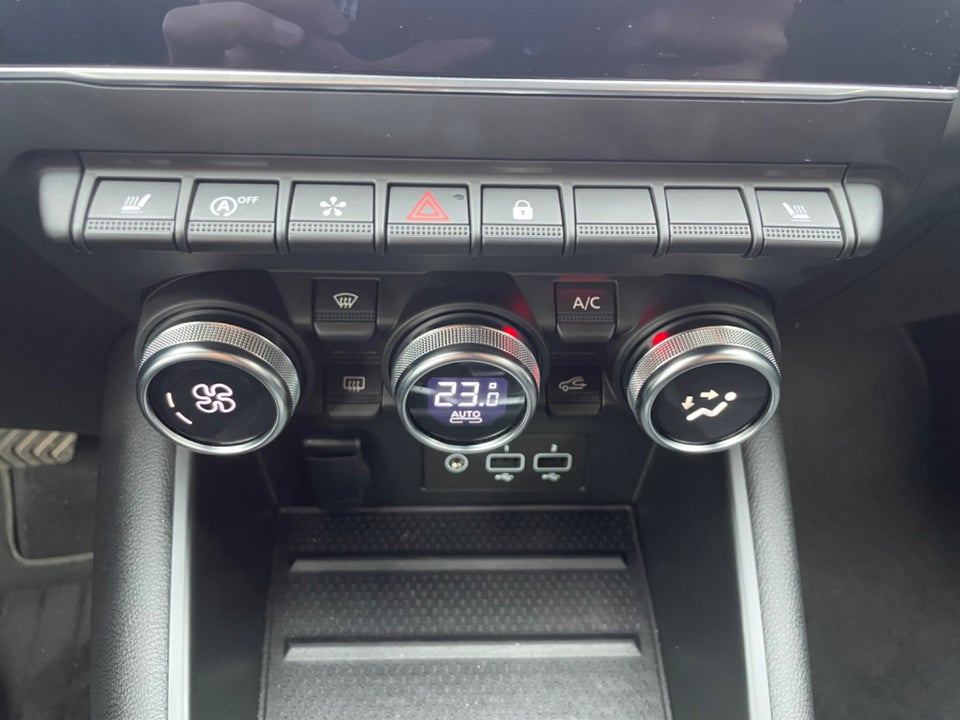 Renault Captur 1,3 TCe 155 Intens EDC 5d