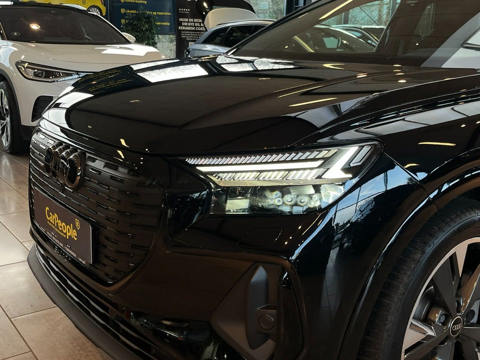 Audi Q4 e-tron 45 S-line 5d