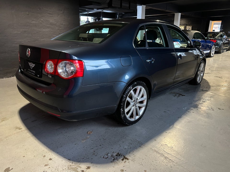 VW Jetta 1,4 TSi 140 Sportline 4d
