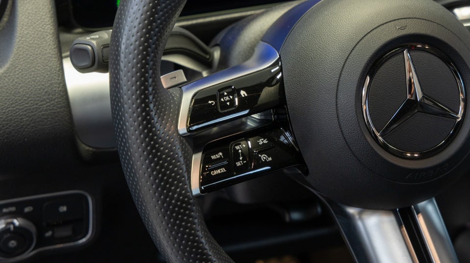 Mercedes EQB350 AMG Line 4Matic 5d