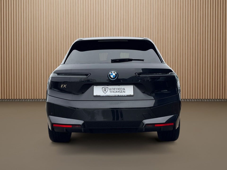 BMW iX xDrive50 5d