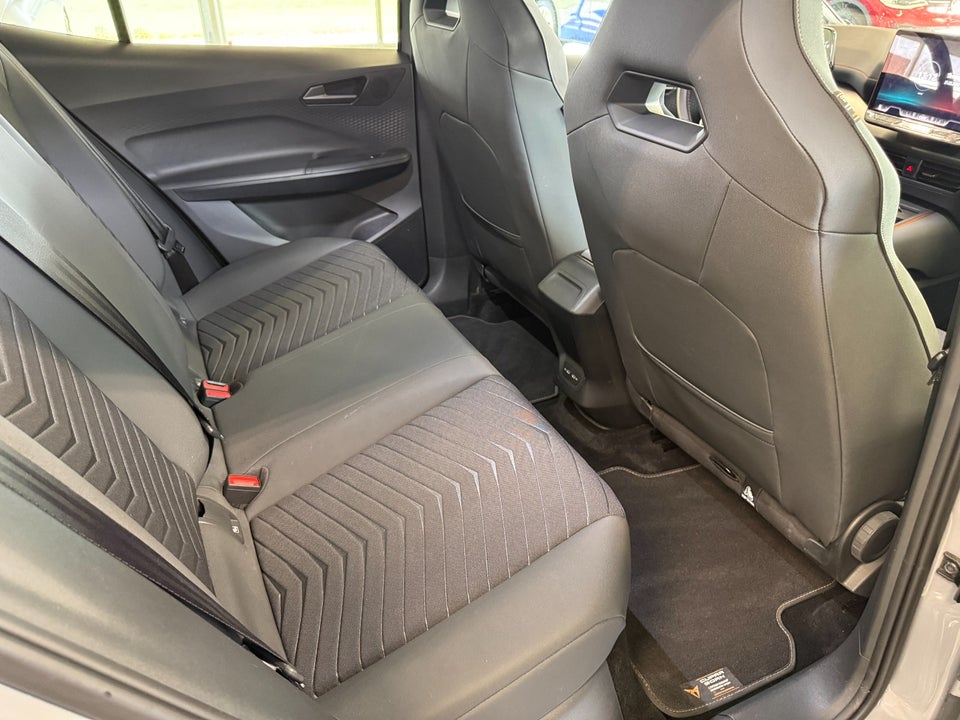 Cupra Born 77 Pasión 5d