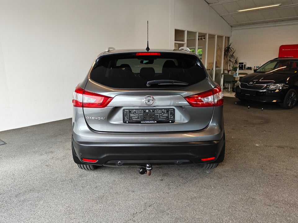Nissan Qashqai 1,6 Dig-T 163 N-Tec 5d