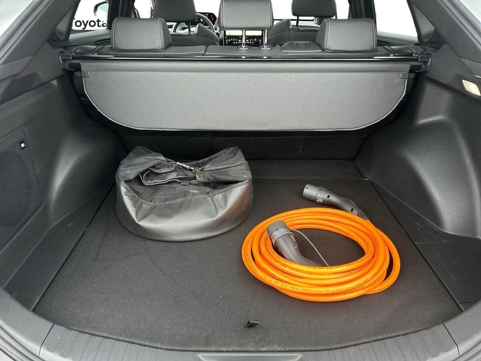 Toyota bZ4X Executive Premium 5d