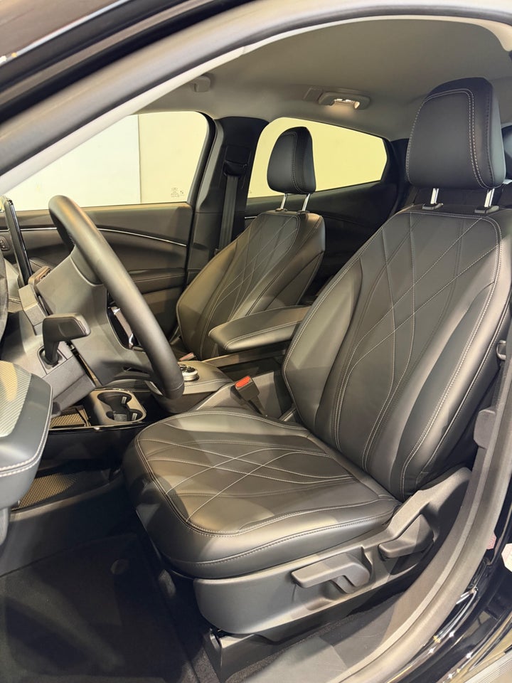 Ford Mustang Mach-E 88 Extended Range 5d