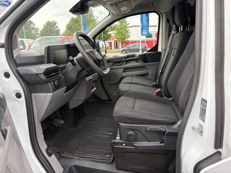 Ford Transit Custom 300 L2 2,0 EcoBlue Trend aut.