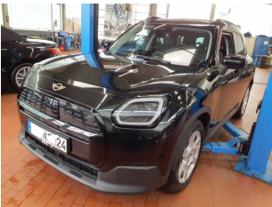 MINI Countryman E Classic Trim M 5d