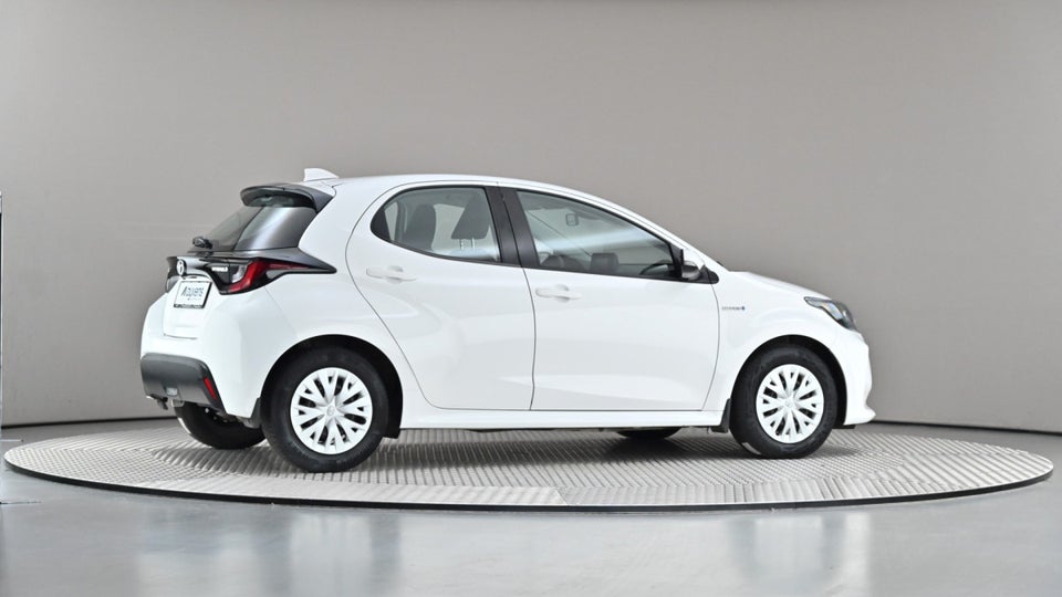 Toyota Yaris 1,5 Hybrid H3 e-CVT 5d