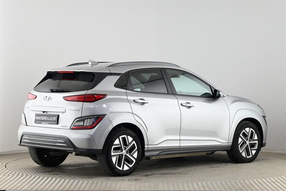 Hyundai Kona 64 EV Advanced 5d