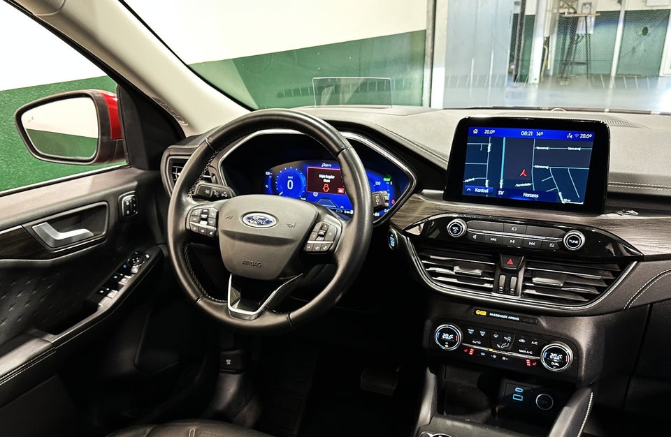 Ford Kuga 2,5 PHEV Vignale CVT 5d