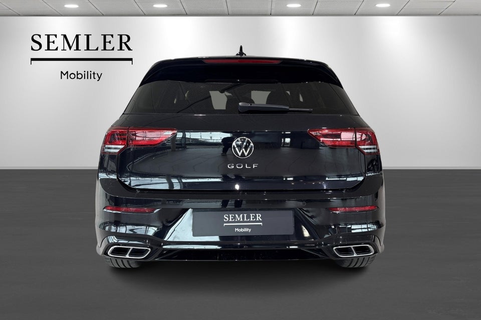 VW Golf VIII 1,5 eTSi 150 R-line DSG 5d