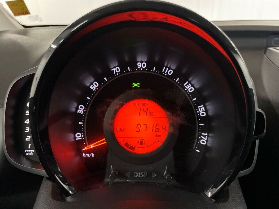 Toyota Aygo 1,0 VVT-i x-pression 5d