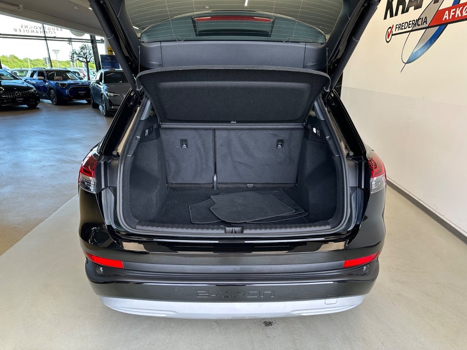 Audi Q4 e-tron 45 Progress 5d