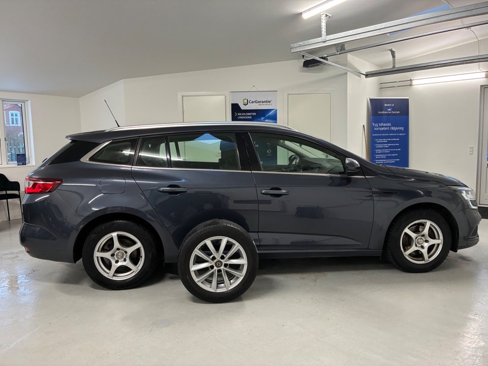 Renault Megane IV 1,2 TCe 130 Zen Sport Tourer 5d