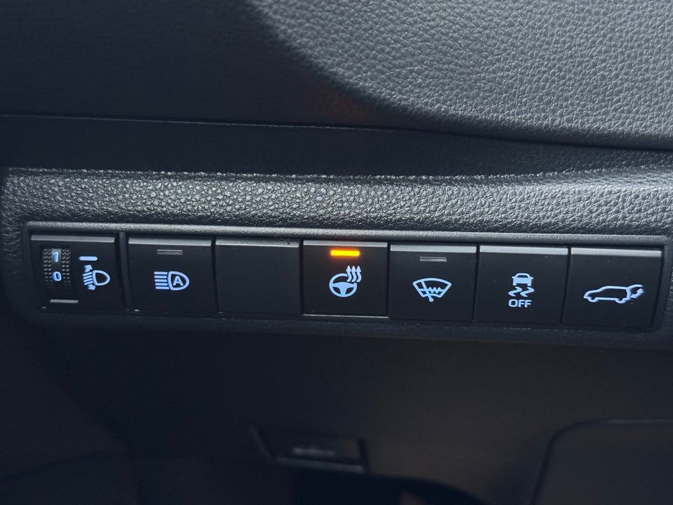 Toyota Corolla 1,8 Hybrid H3 Design Touring Sports MDS 5d