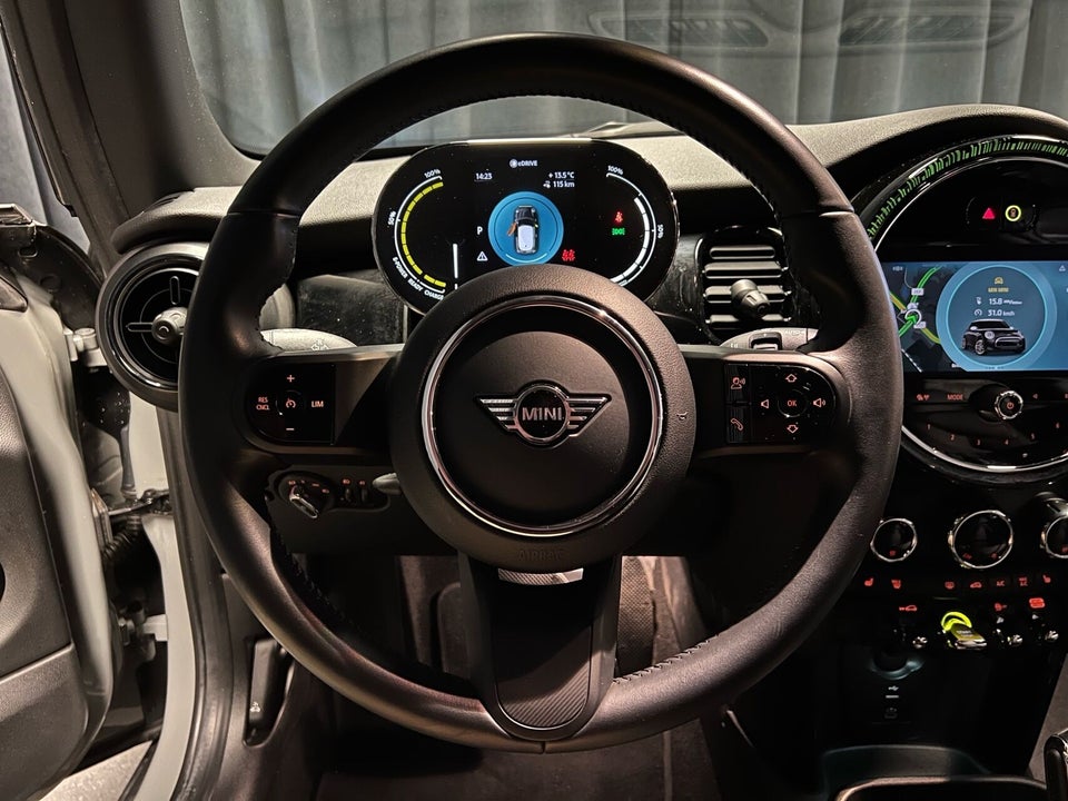 MINI Cooper SE Edition Premium Plus 3d