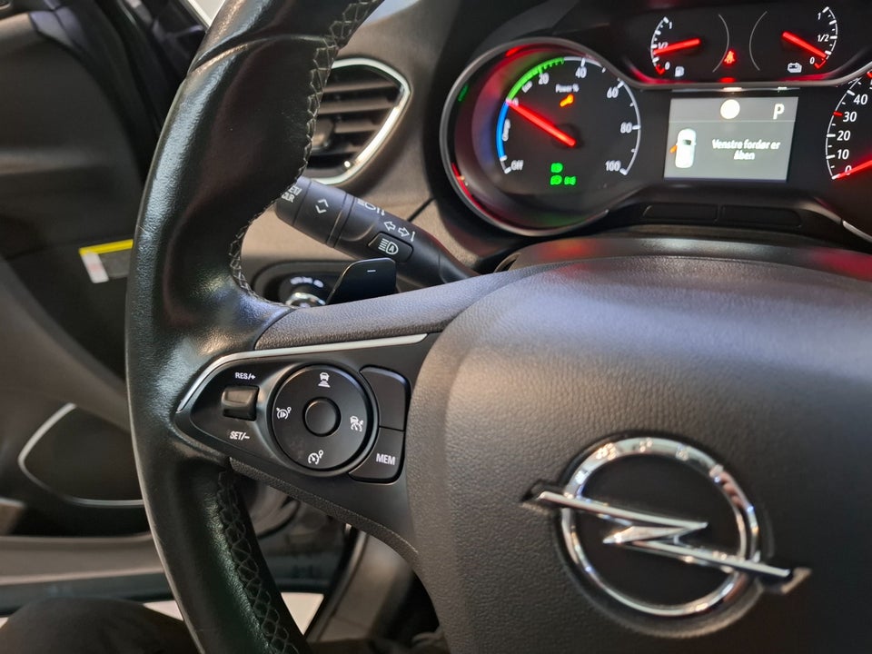 Opel Grandland X 1,6 Hybrid Ultimate aut. 5d