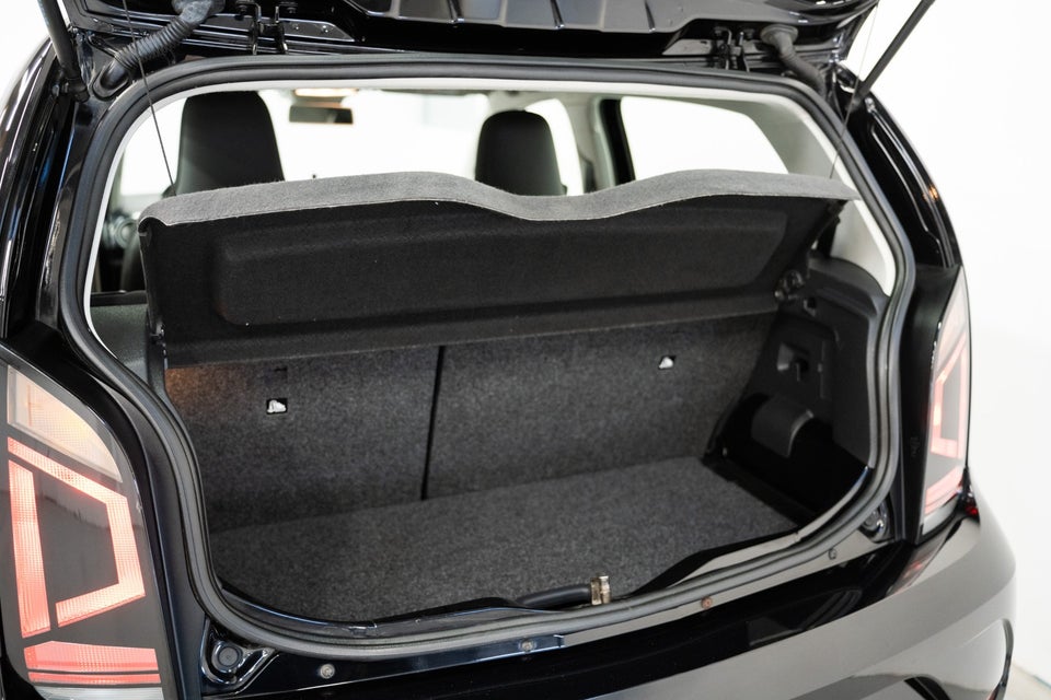 VW Up! 1,0 MPi 60 Move BMT 5d