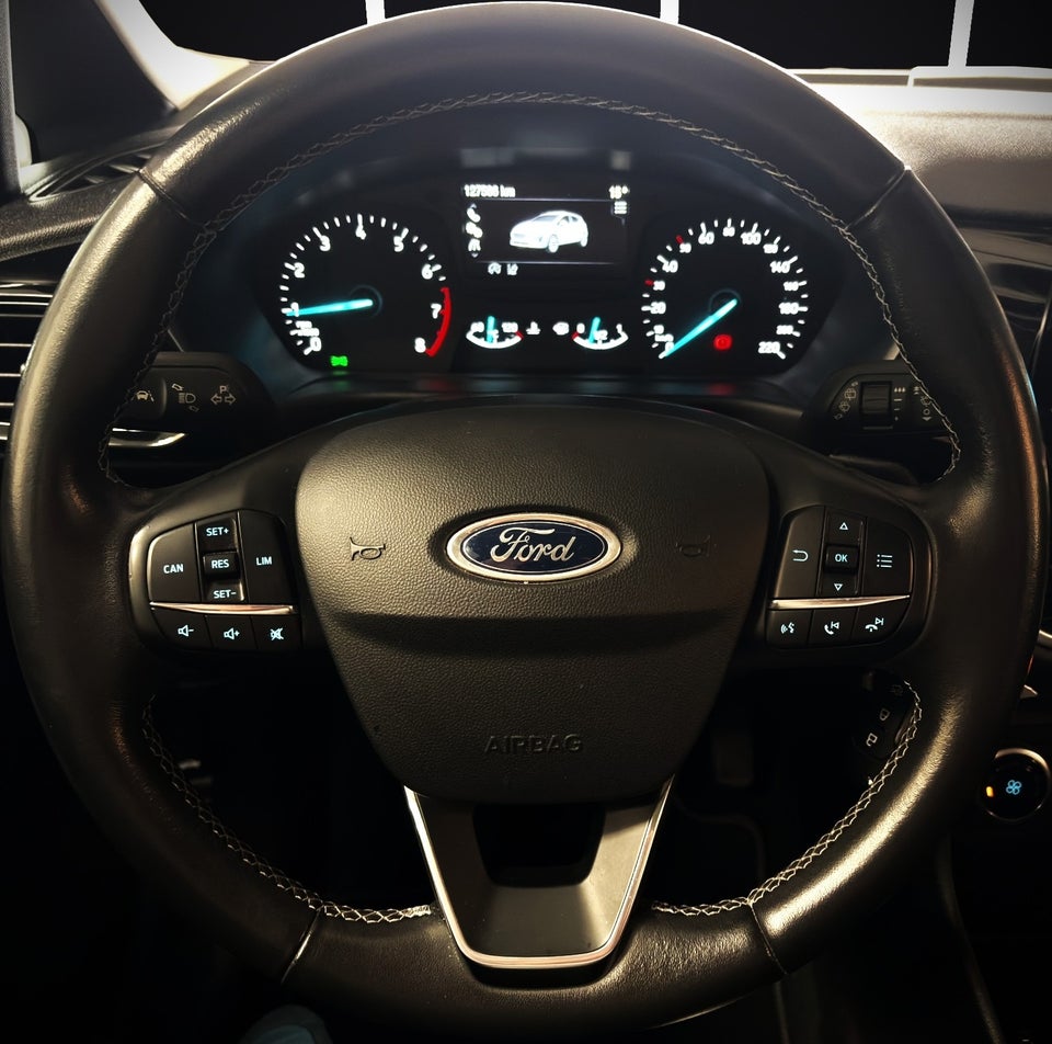 Ford Fiesta 1,0 EcoBoost Titanium 5d