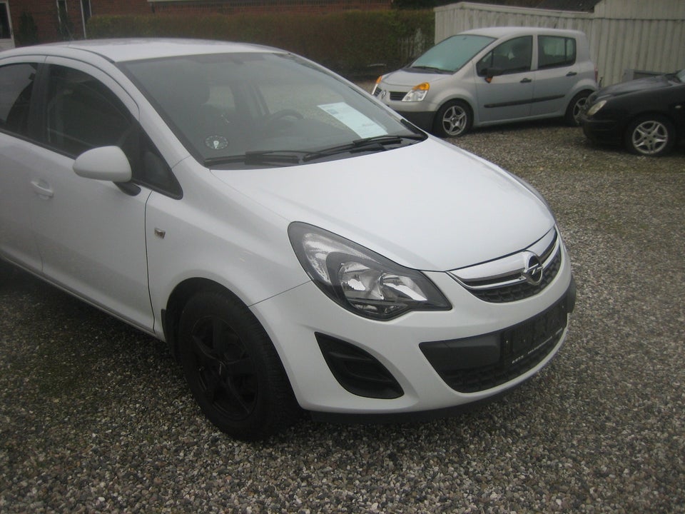 Opel Corsa 1,2 16V Cool 5d