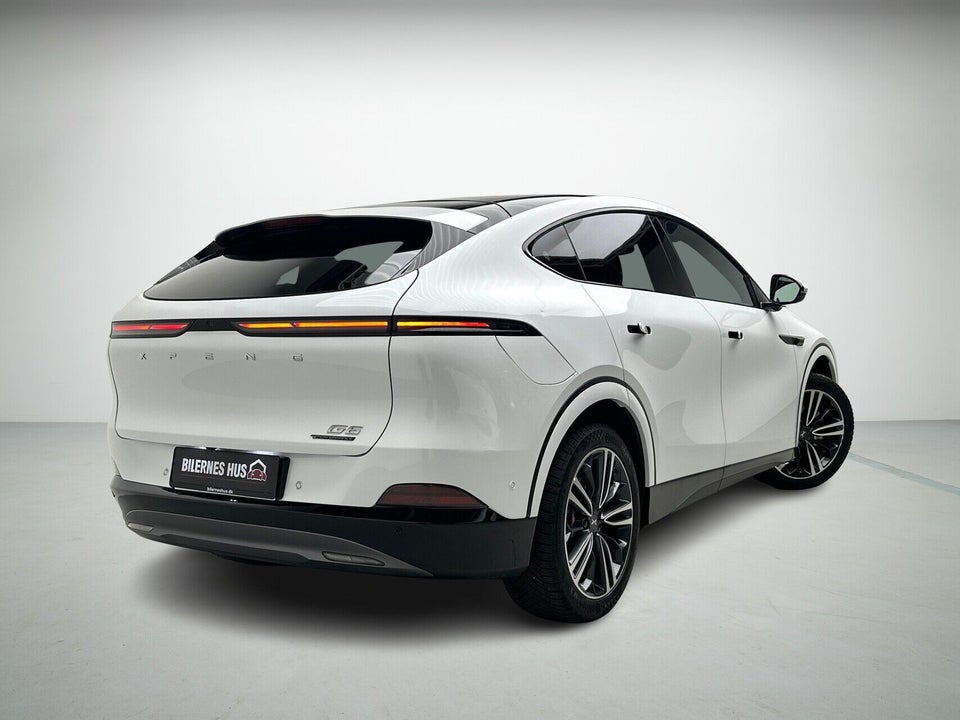 Xpeng G6 Performance 5d