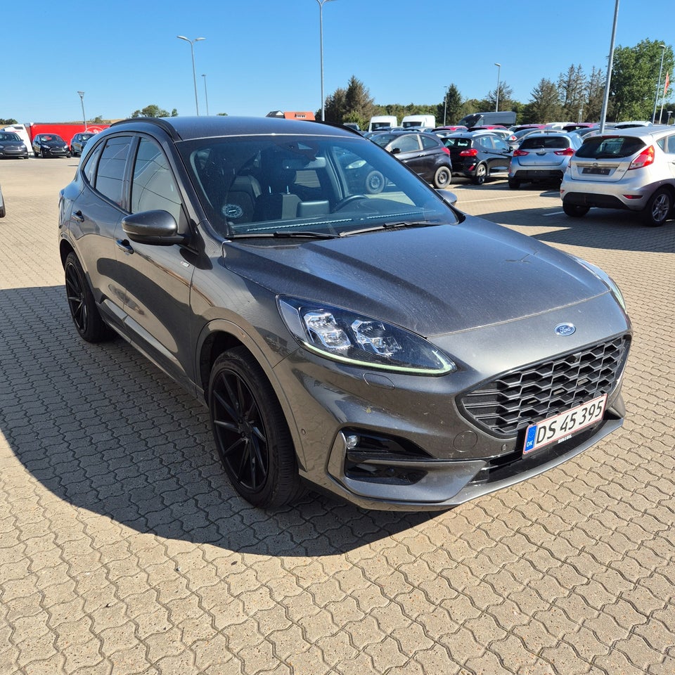 Ford Kuga 2,5 PHEV ST-Line X CVT 5d