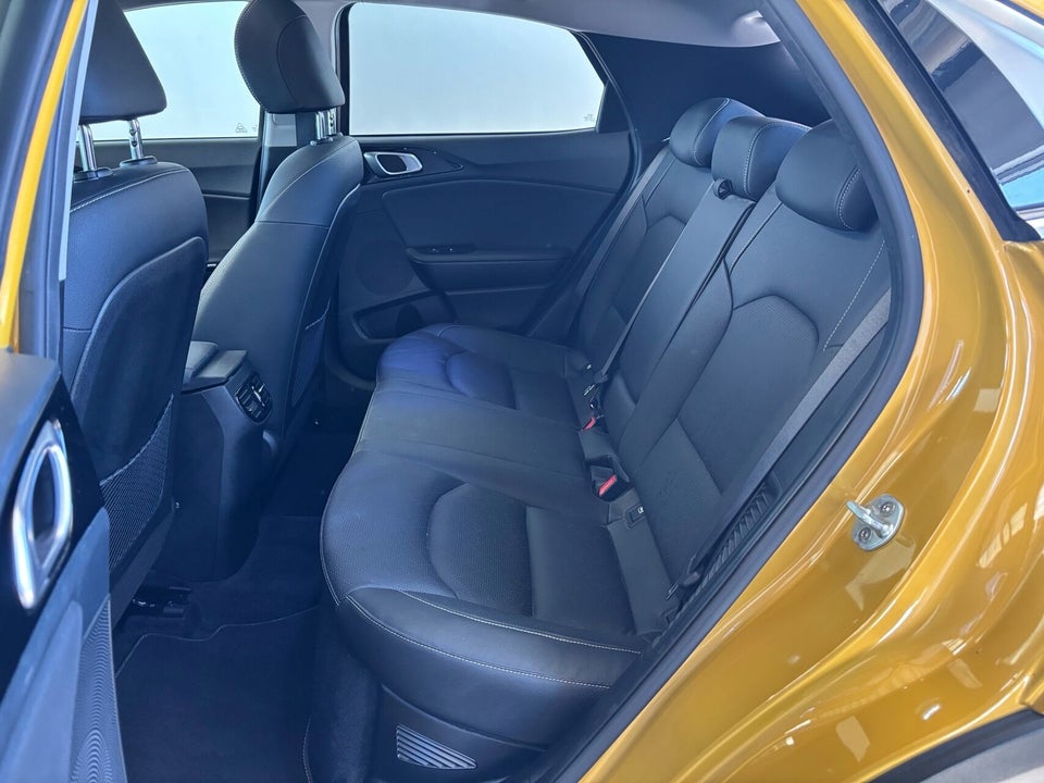Kia XCeed 1,6 PHEV Upgrade Intro DCT 5d