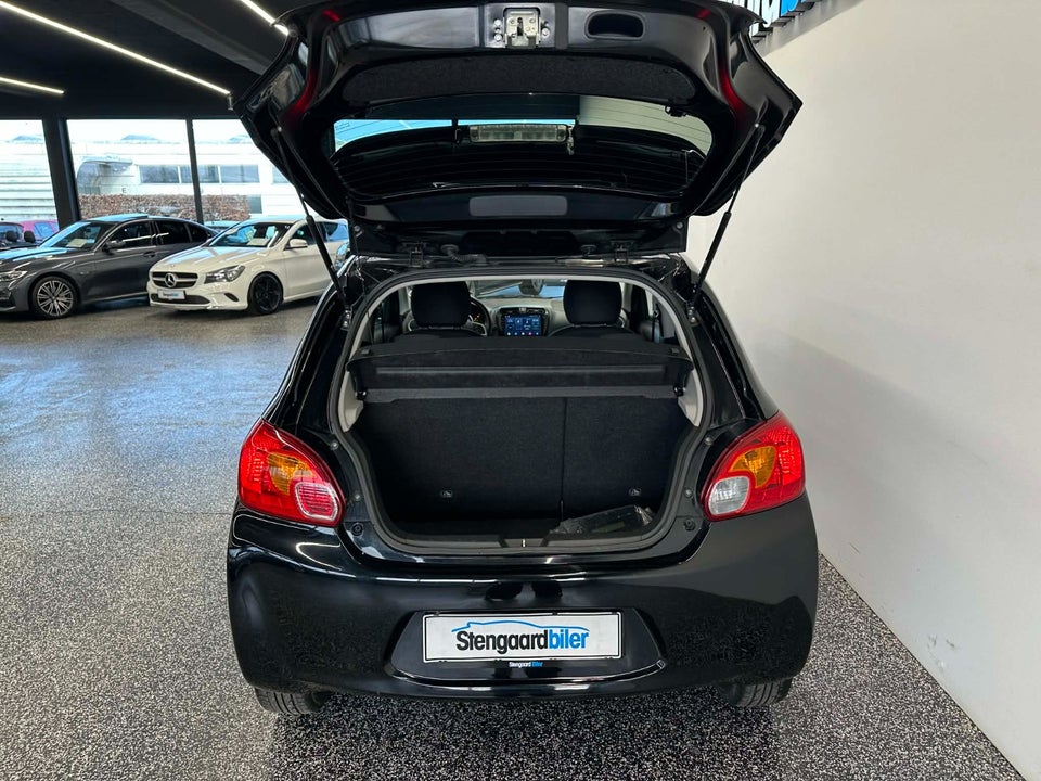 Mitsubishi Space Star 1,2 Black & White CVT 5d