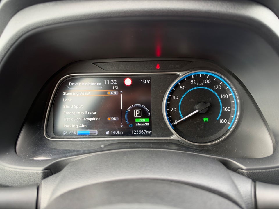 Nissan Leaf 40 Tekna 5d